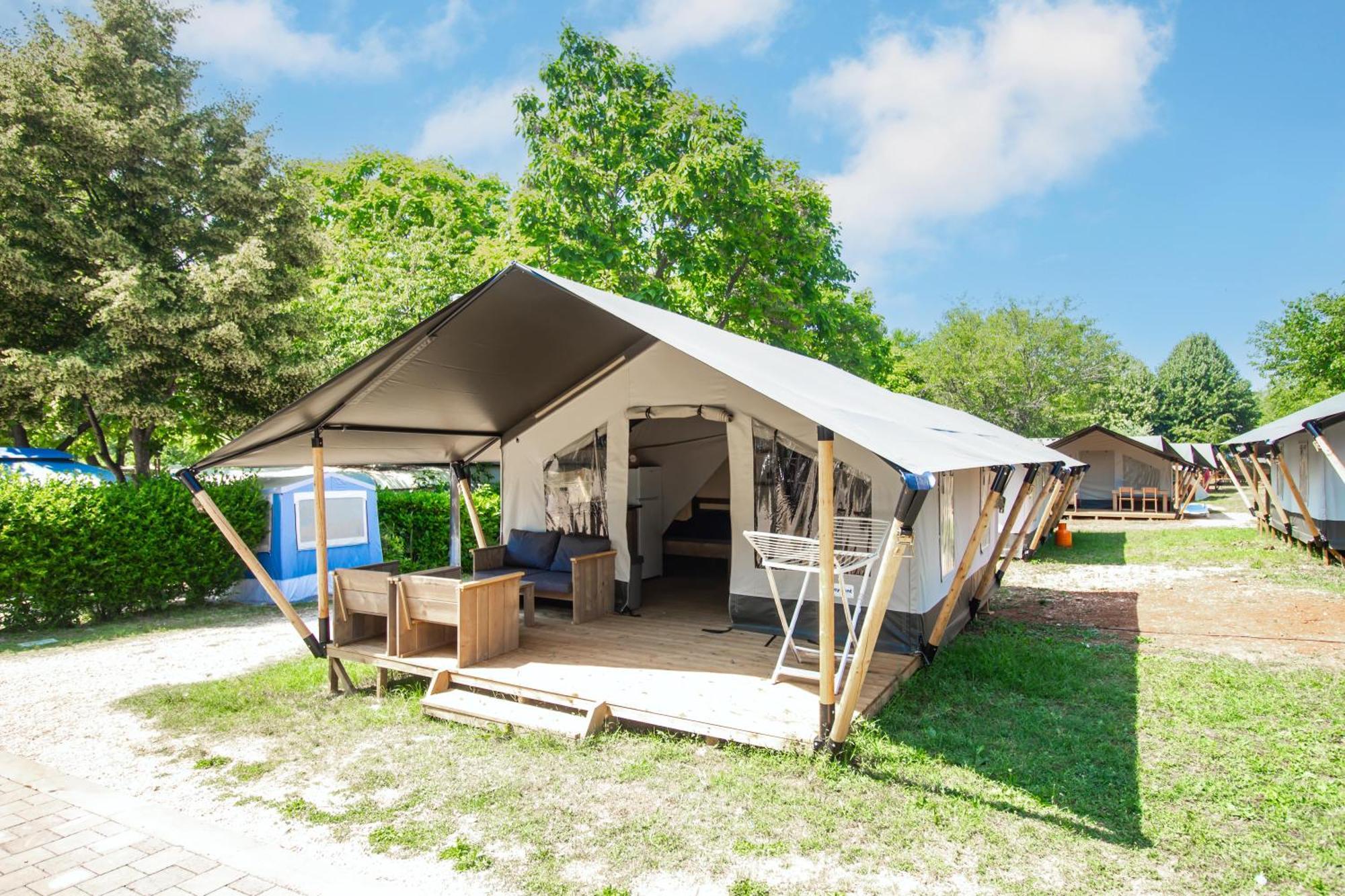Easyatent Safari Tent Lanterna Cervar-Porat Екстер'єр фото