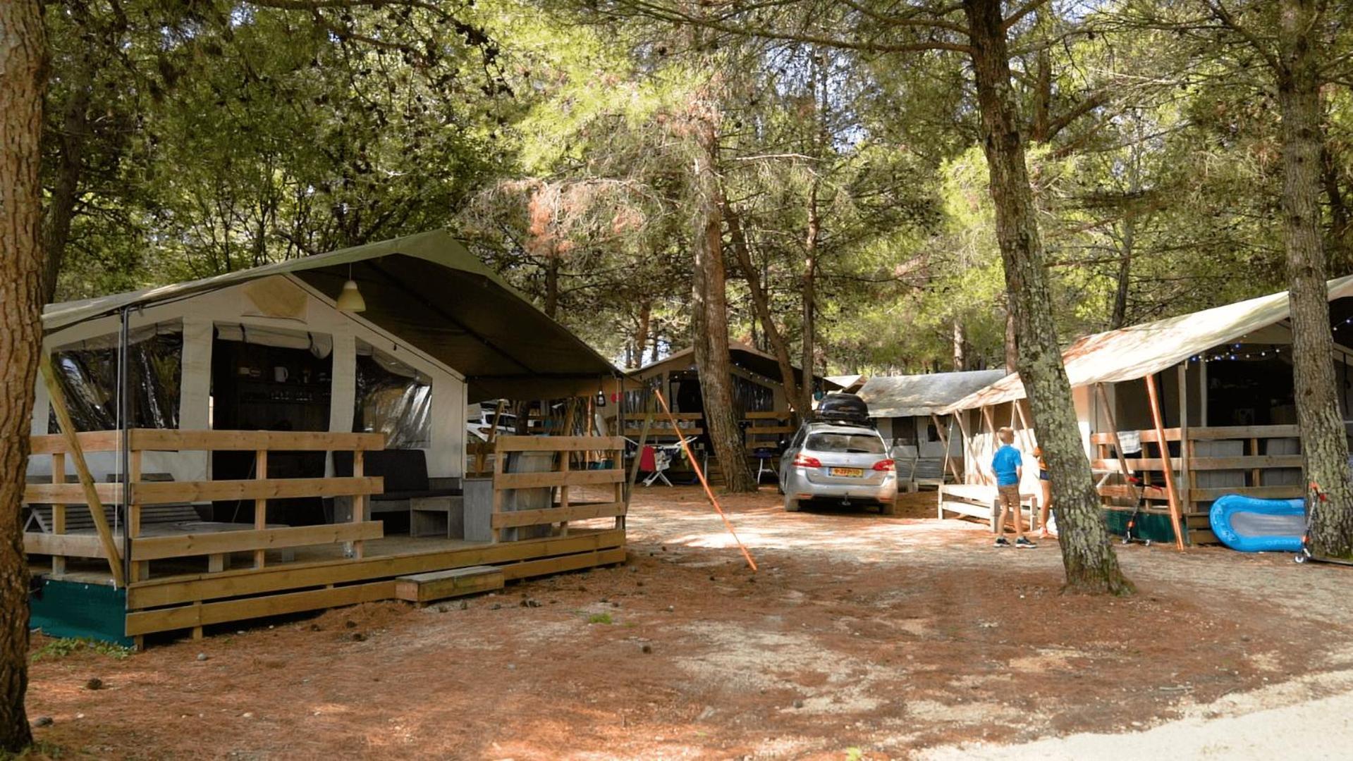 Easyatent Safari Tent Lanterna Cervar-Porat Номер фото