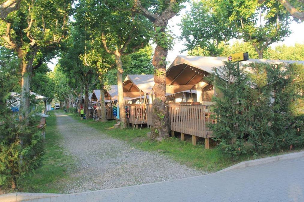 Easyatent Safari Tent Lanterna Cervar-Porat Номер фото
